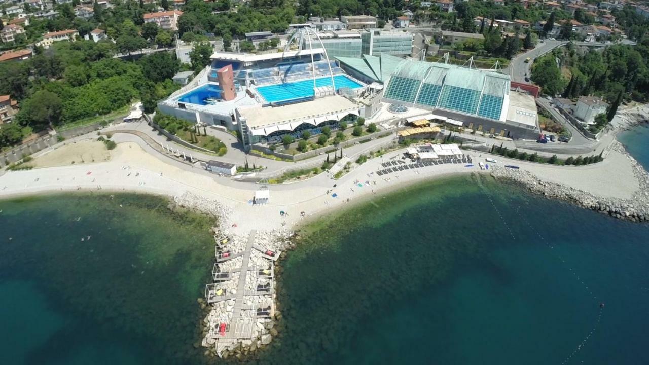 Apartment Belvedere With Seaview Rijeka Exterior photo